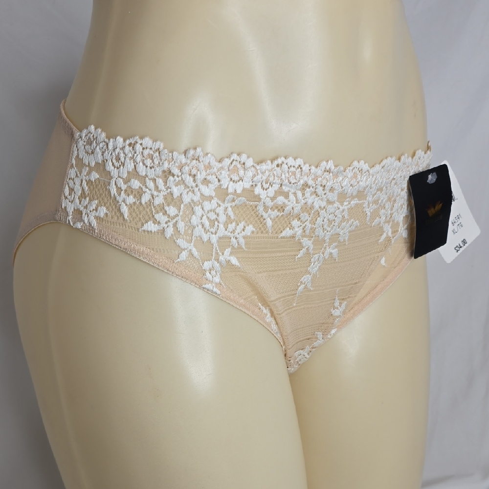 Wacoal Nude Lace Panty